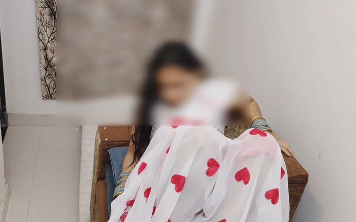 Khushboobhabi: Üvey kadın üvey kız kardeşini muz ezerken gördü ve dedi ki -...