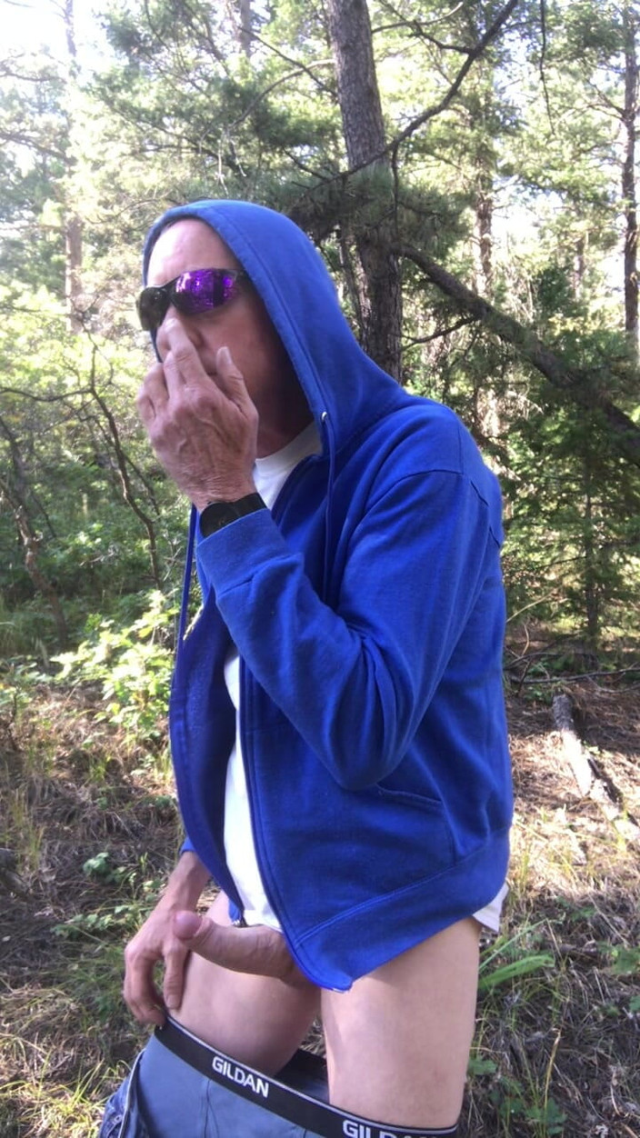 Adam Kaye: Adam Kaye在山上撸管