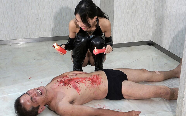 MistressLand: Sadist kadın patronun ateşli ağda cezası