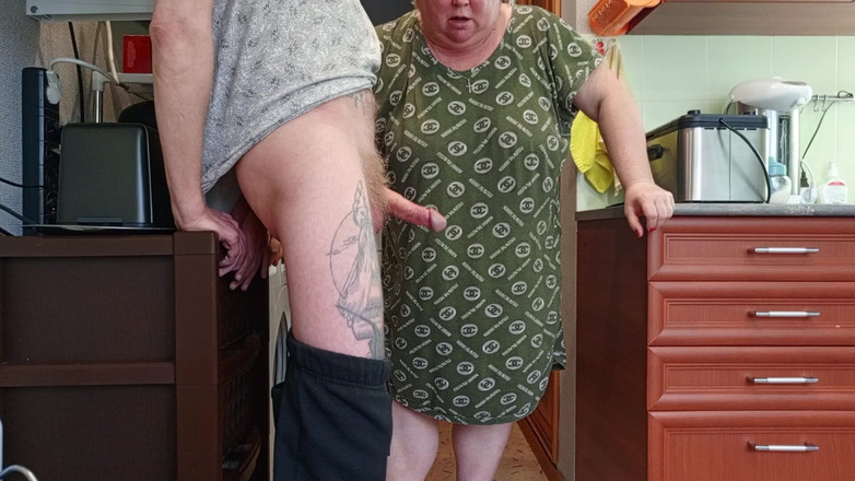 Zona901: La suocera ha un boccone di sperma dopo essersi segato...