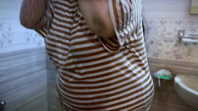 Your Boy's Cum: Bada Dodh Wali Cacci - indian cur mare și țâțe uriașe mătușă sexy...