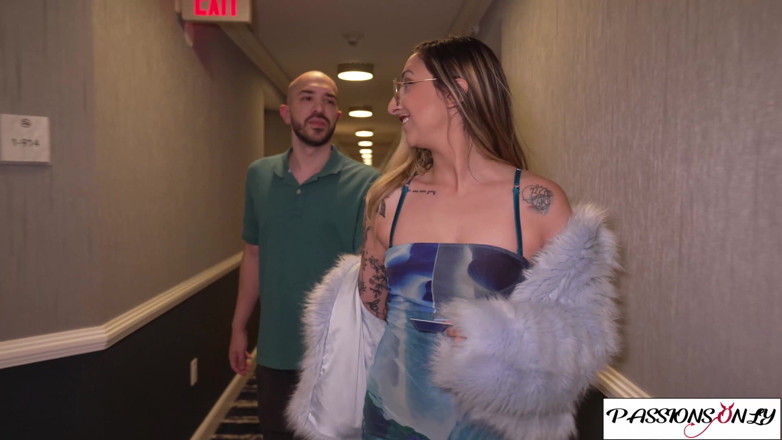Passions Only: Loving Couple Perfectly End Their Date Night
