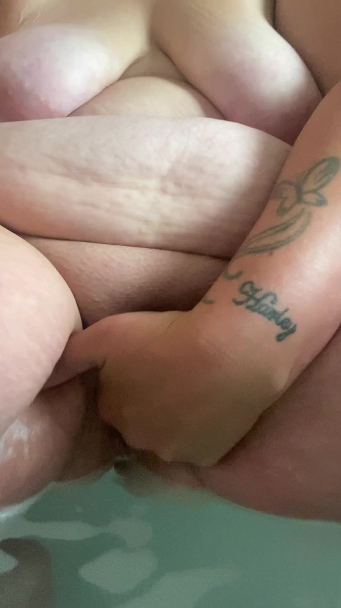 Enchater89: Pounding My Pussy
