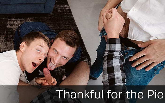 Virtual Real Gay: Thankful for the Pie