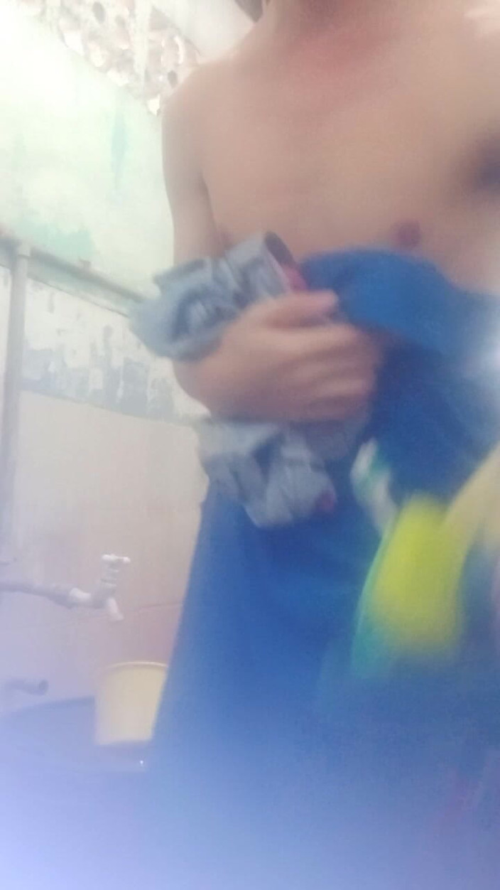 Reynaldo6: Reyna像以前一样急忙