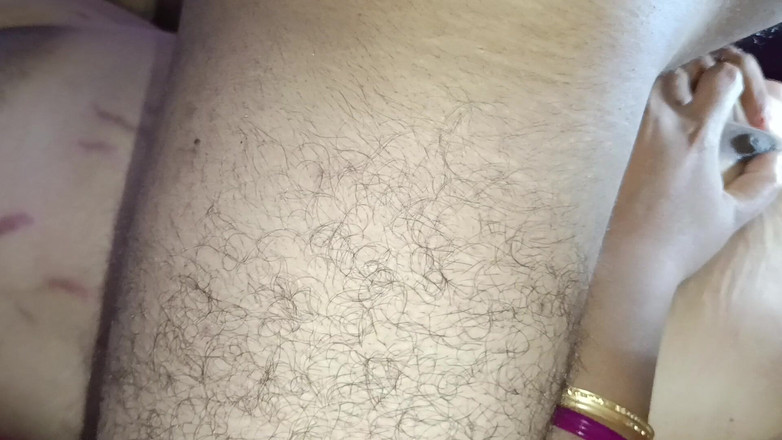 Raseed: Une bhabhi desi a été libérée bruyamment, elle a dit de...