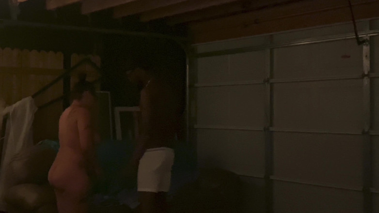 TheRealBigDaddyKJ: Bigdaddykj: 전 여친이 위층에 있는 동안 비열한 링크가 옵니다.