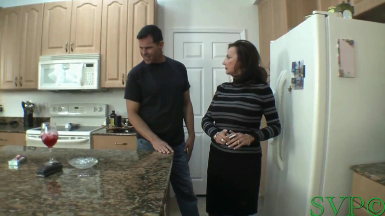 Big tit MILF'S GILF'S and girls: Стівс мачуха і свекруха мають роман, глава 3