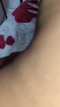 Couple Arab Sharing the Wife