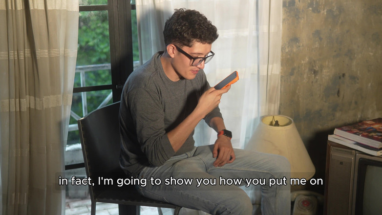 Pipe Boy: Lorenadoll fickt Streber-pipeboy nach sexy textfehlern und reitet seinen großen...