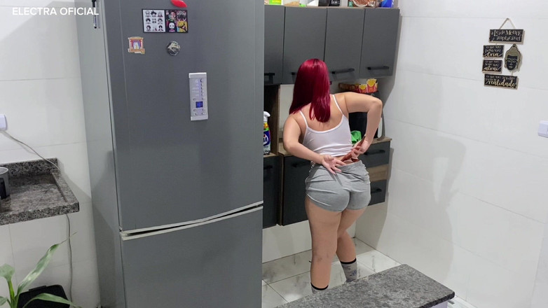 Curious Electra: 발코니 청소