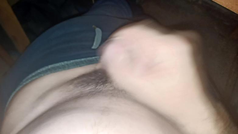 kobra kobreti: Masturbuje ptákem s výstřikem