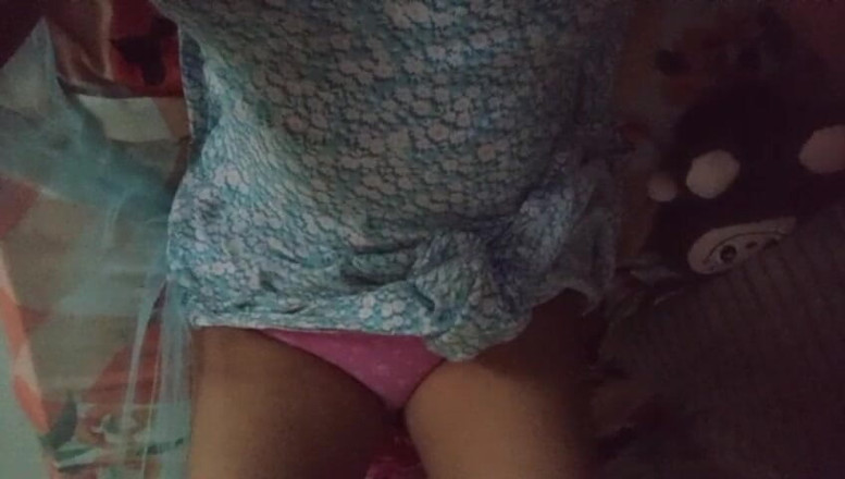 Anne White: Ann si cewek sri lanka lagi sange berat dengan musterbasi