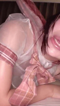 Vier typen, Nonstop-creampie nacheinander. Keine Pausen, nur Rohwärme und reine Überladung!
