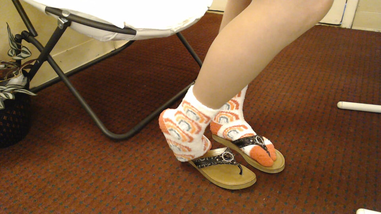 Abby Anna: I nuovi calzini morbidi in infradito in calze