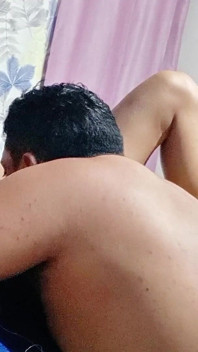 继妹来到我的房间骑乘直到高潮
