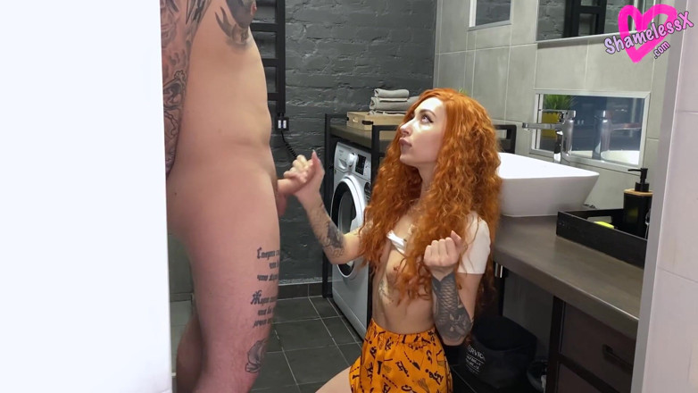 Shameless: Lustful redhead sensual blowjob and doggystyle