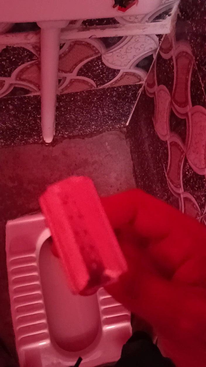 Darling_Shivani: Young Boy Shaved a Cock