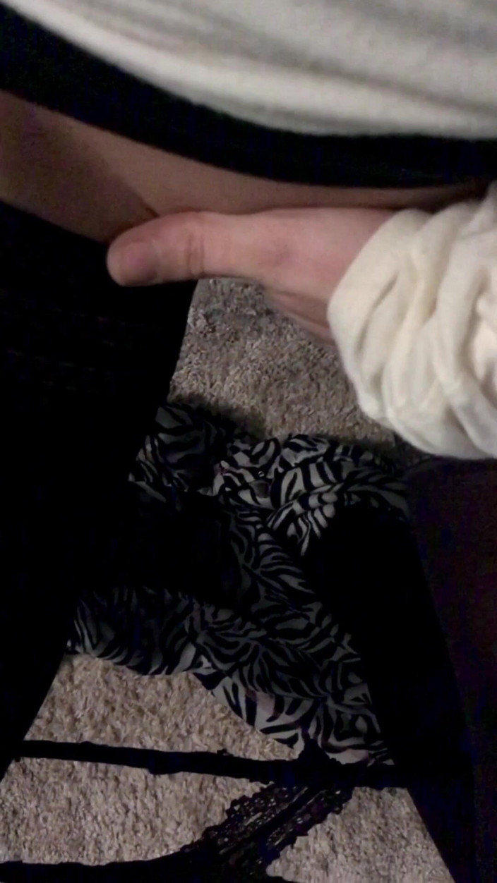 Tabitha Hoots: O tânără milf sexy din Illinois se alege cu pizda...