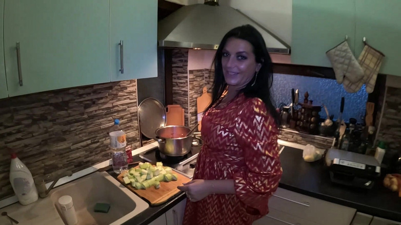 MilfyCalla: Chơi trong nhà bếp màu đỏ và vàng - đánh đòn, thổi kèn, doggy &amp;...