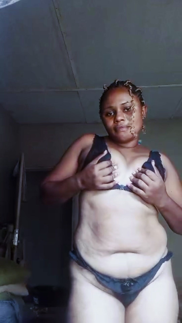 Lovelee: Honey Village Girl Torching Herself