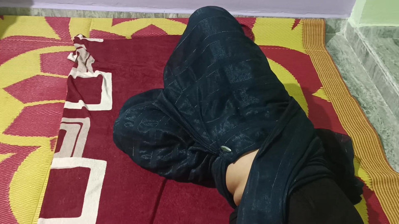 Sexy sindu: Schöne ehefrau sex mit freund zu hause