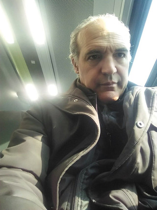 Setesesso7: Pissen, duschen und masturbation vor dem arbeiten gehen.