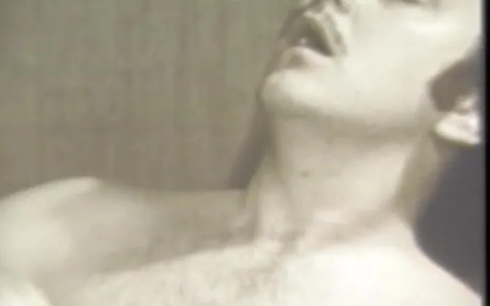 Vintage megastore: Neighborhood Doctor - Restyling Movie in Full HD Version