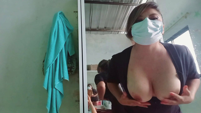 Martin13: La dirigente donna viene convinta dal suo capo a portarla...