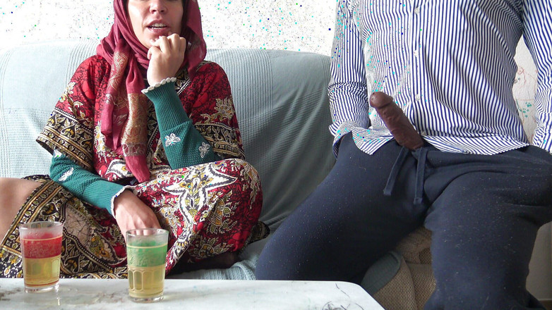 Souzan Halabi: Cô vợ Thổ Nhĩ Kỳ ngoại tình mời anh chàng...