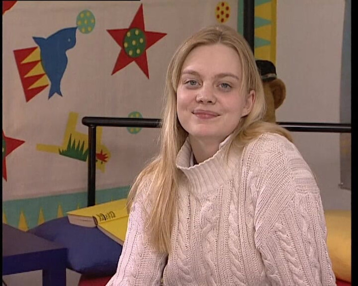 YOUR FIRST PORN: Elisson, soy demasiado tímida para hacer más clip suave