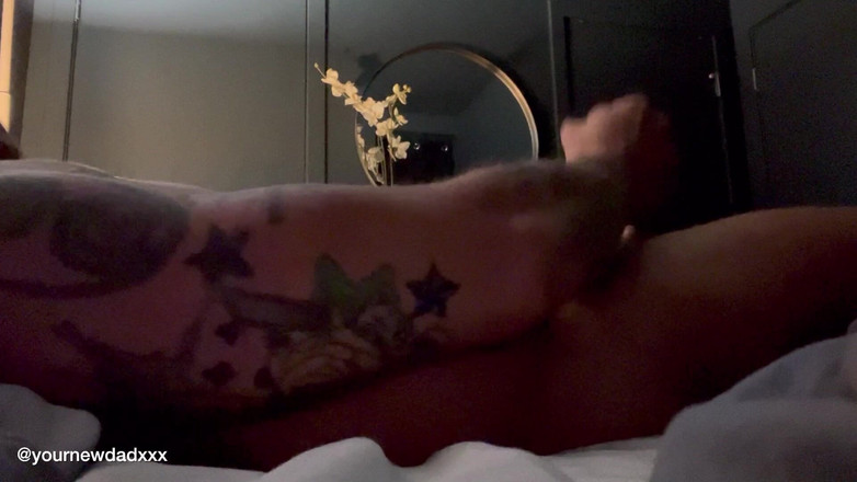 YourNewDadXXX: Bedtime Stroke