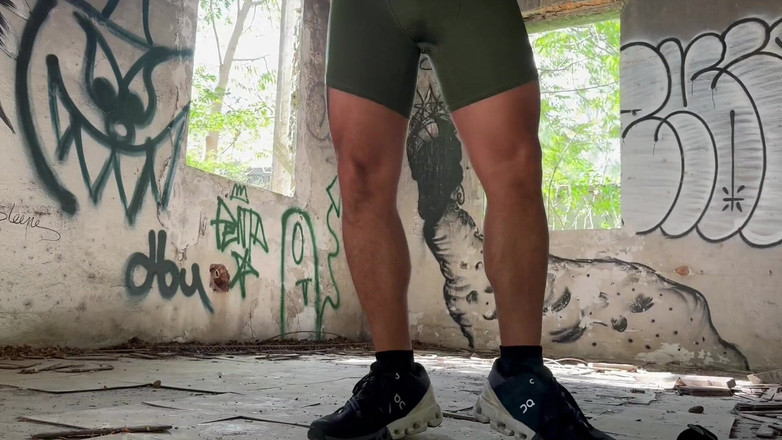 ortizjona: Sentiasa Membuatkan Saya Miang Berjalan Di Tempat Terbiar Dan Melancap...