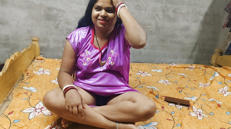 Priyanka xxx: Bạn của anh trai tôi đụ tôi khỏa thân và thật...