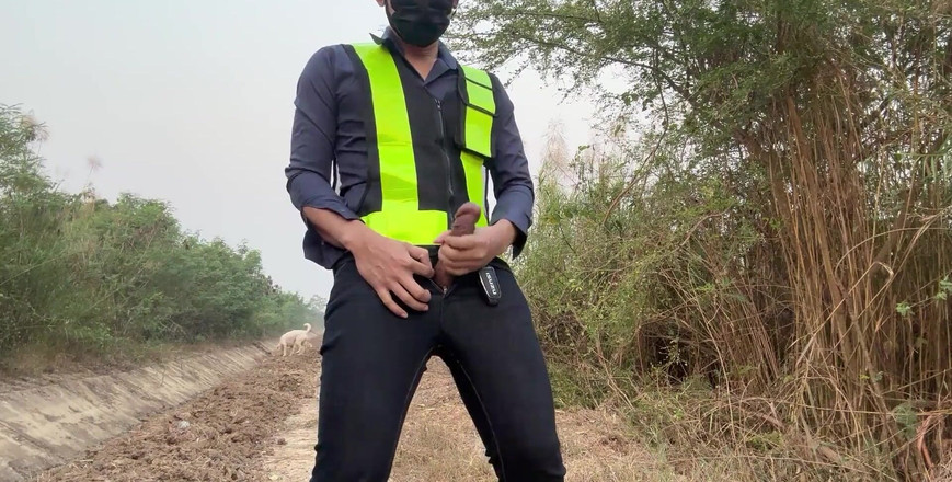 SinglePlayerBKK: 근무 시간 전에 출근하는 엔지니어