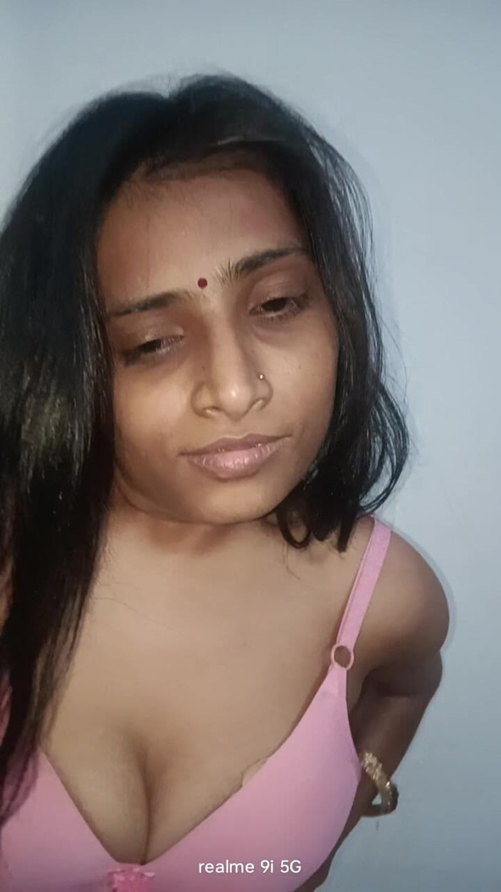 Eshka: Ganzkörper-berührung