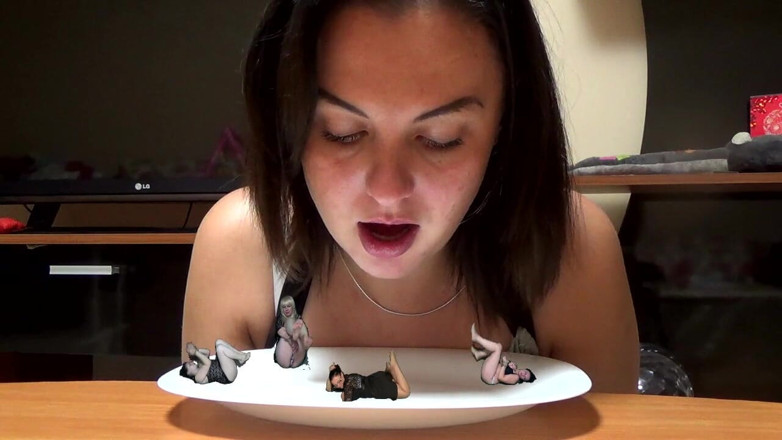 Goddess Misha Goldy: Chystám se snít 4 holky. Mmm mňam!