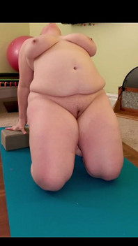 Naked Yoga with Sadie
