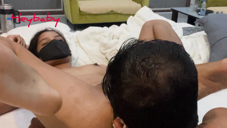 Heybaby: Sex cu masaj nud, partea 2 cu anal