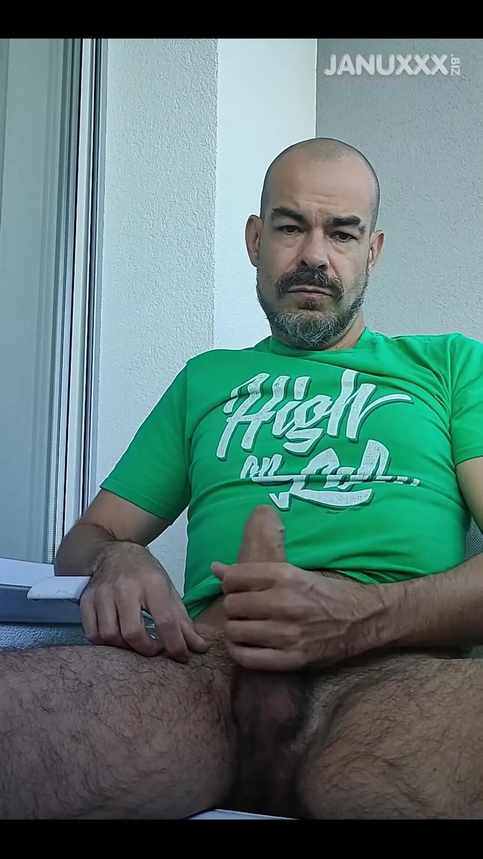 JanuxShark: Januxshark - 3051796971