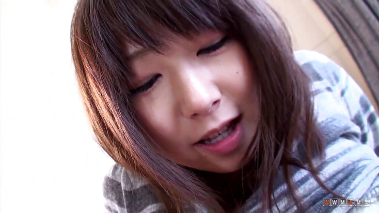 WWMAMM: Er sah sie verängstigt und half ihr, sich zu entspannen...