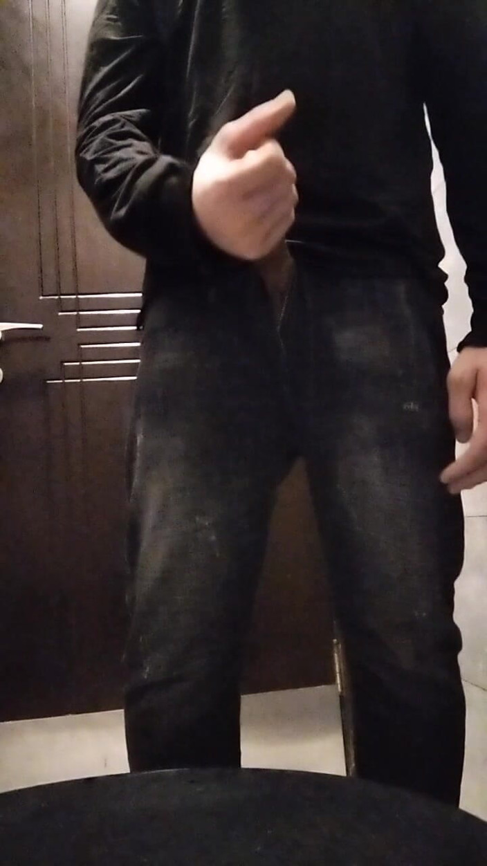 HemoShovel: Heißer Junge, Masturbation