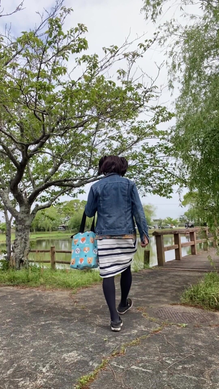 megu2002: No. 198 a Walk in the Park with My Pussy Exposed