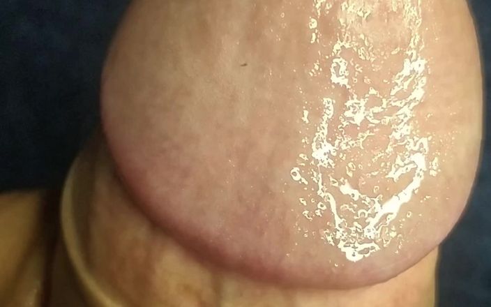 Naughty Cock: 戴绿帽子致敬：撸管我肥厚重的鸡巴直到我激烈射精，同时观看妻子被性交
