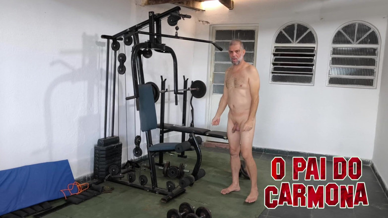 Carmona's father: Training Naked and Carmona Saw