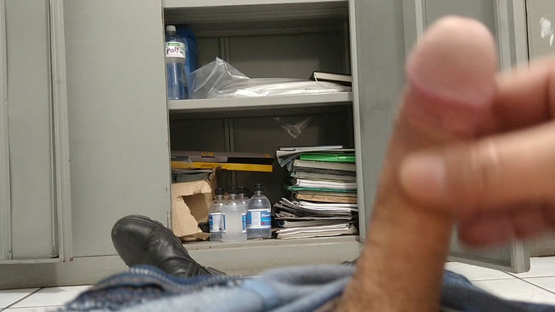 The silent one: Preliminare