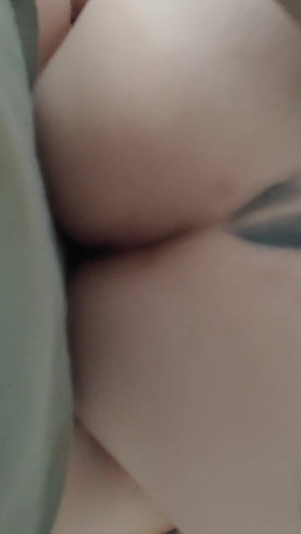 AmateurSex95: with open legs and doggy style