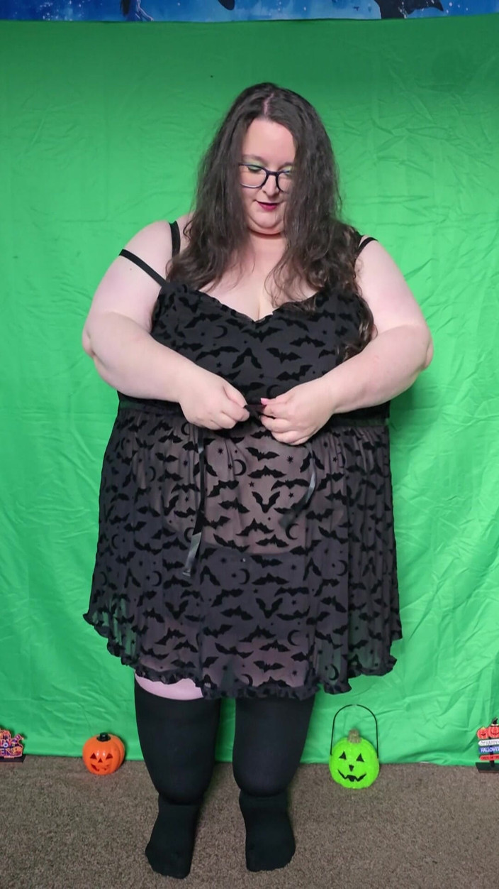 SSBBWLadyBrads: SSBBW halloween mode ziehen