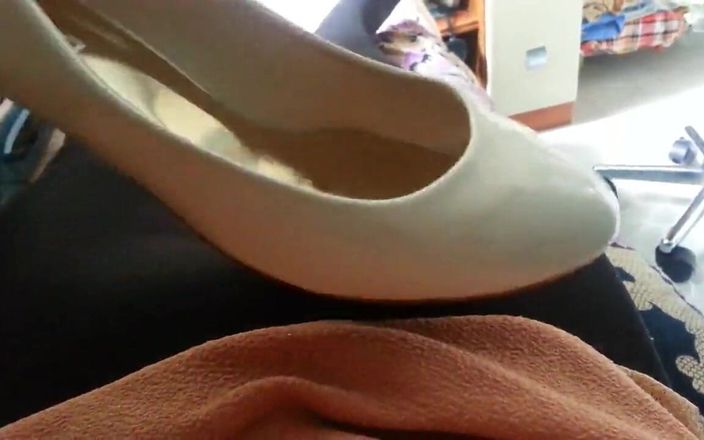 Kit19881127: Pantyhose Masturbation 4