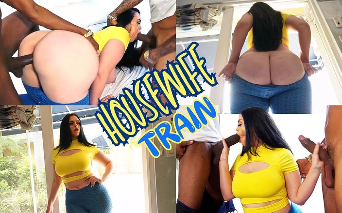 Pawg Queen: Ryan si cewek super semok ini lagi asik muasin pantatnya...